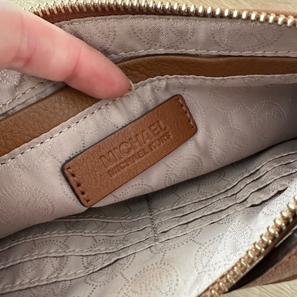 Michael Kors Camel Brown Crossbody Purse - Picture 3 of 9